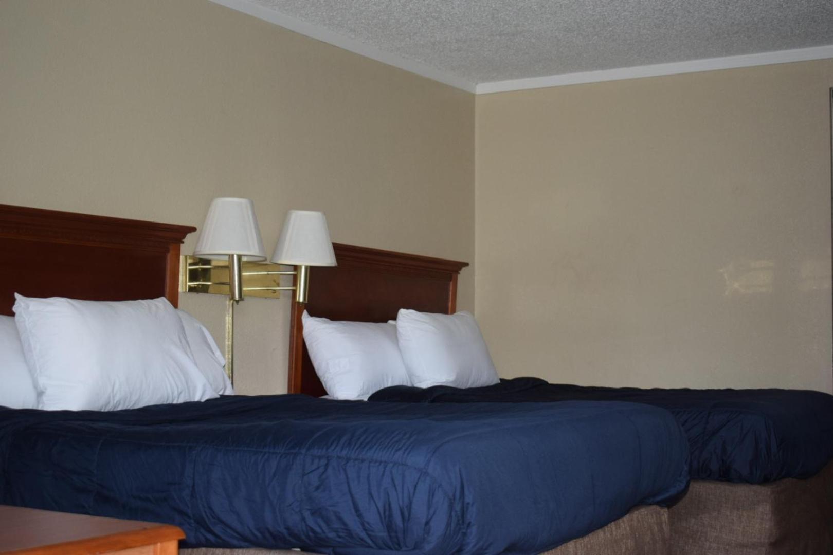 Knights Inn Farmington Hills Εξωτερικό φωτογραφία