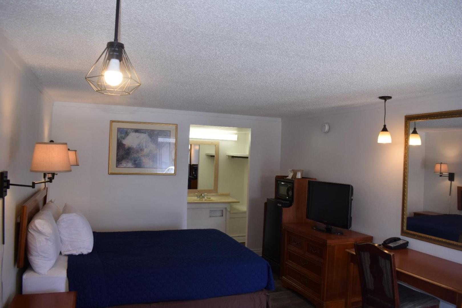 Knights Inn Farmington Hills Εξωτερικό φωτογραφία