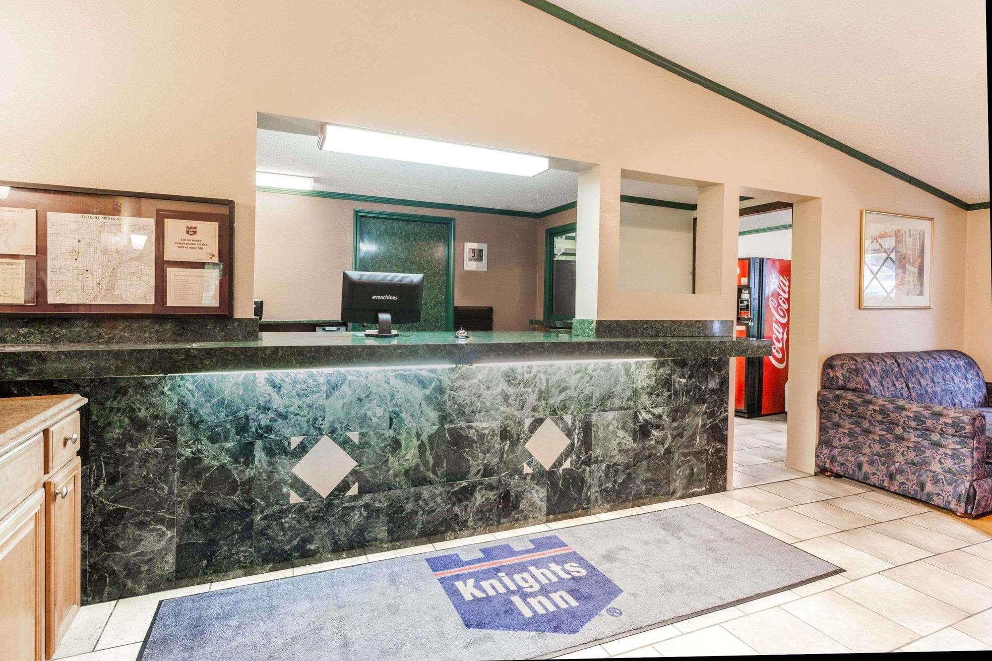 Knights Inn Farmington Hills Εξωτερικό φωτογραφία